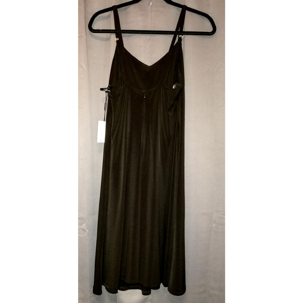 NWT RING-DETAIL MAXI DRESS - Picture 5 of 5